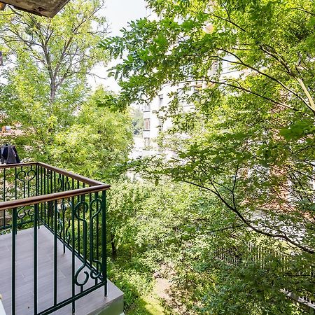 New Studio With Balcony 利沃夫 外观 照片