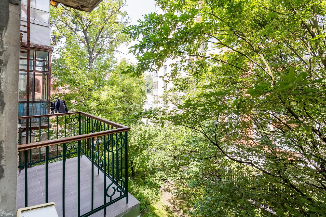 New Studio With Balcony 利沃夫 外观 照片